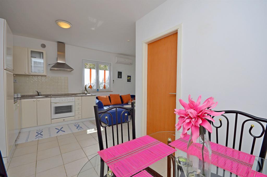 Apartments Danica Vodice Exterior photo